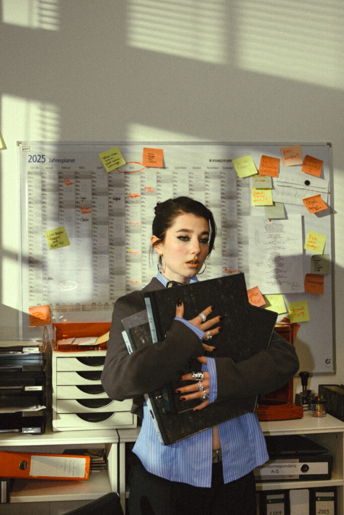 Marie Bothmer - Pressefoto - Übernächtigt - ©Jeanette Friedrich